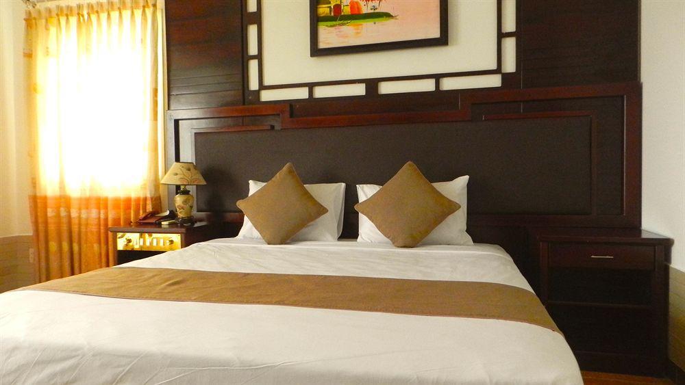 Sea And Sand Hotel Hội An Buitenkant foto