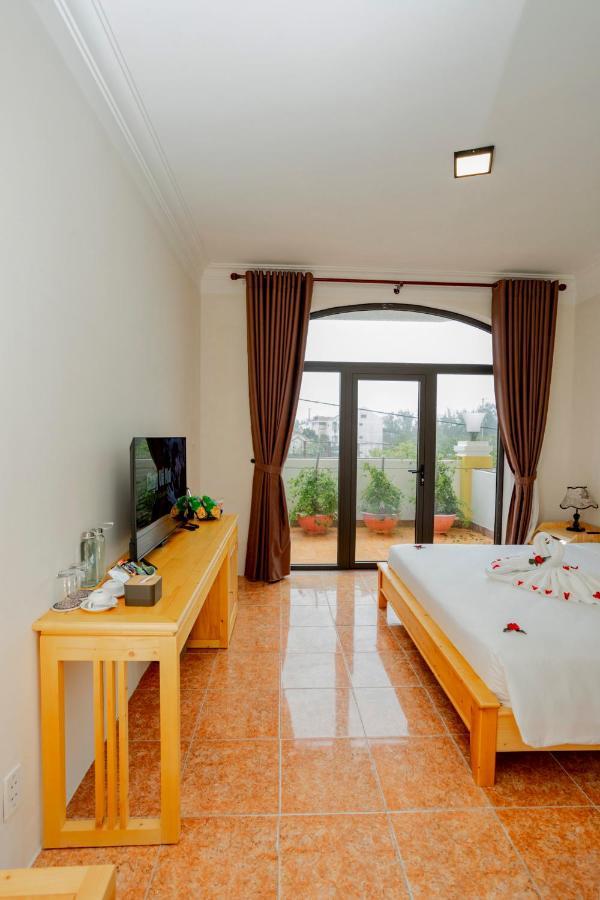 Sea And Sand Hotel Hội An Buitenkant foto